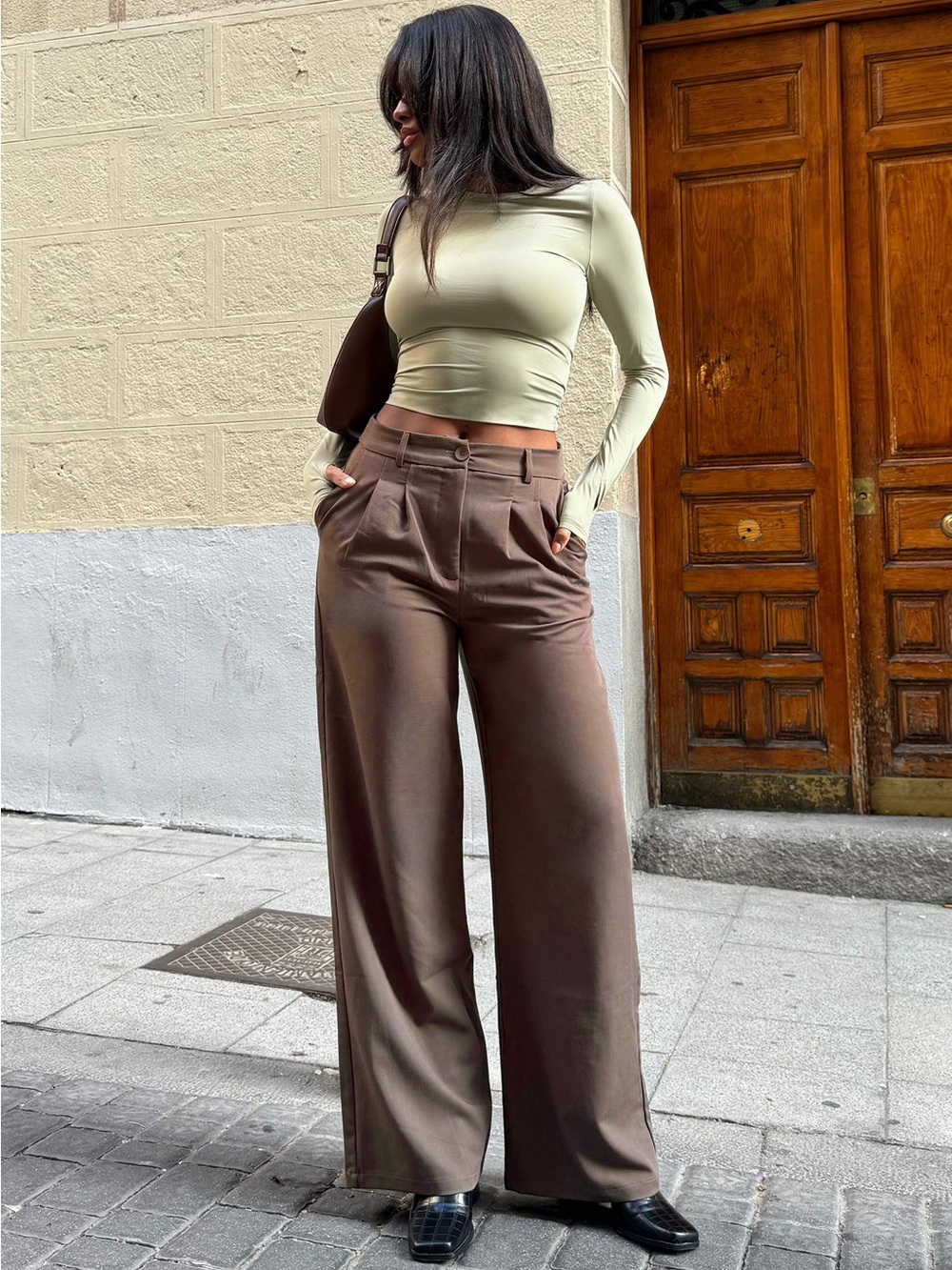 High-Rise Wide Leg Trousers in Chocolate Brown from Princess Polly